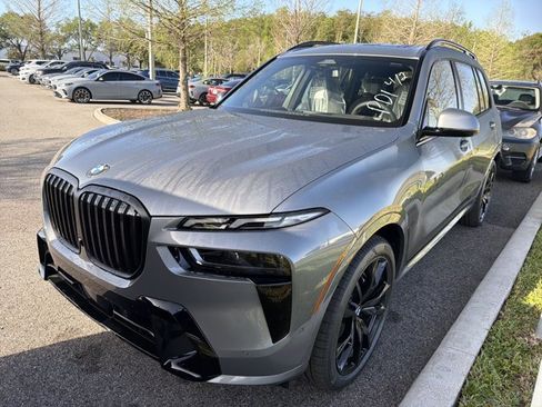 New 2026 BMW X7 xDrive40i w/ M Sport Package image 2