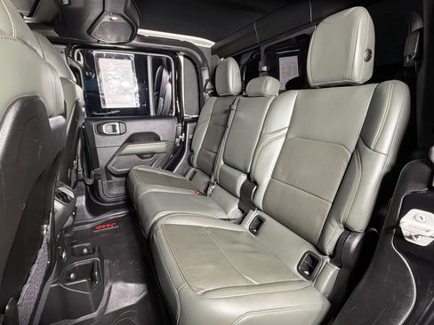 Used 2024 Jeep Gladiator Mojave image 20