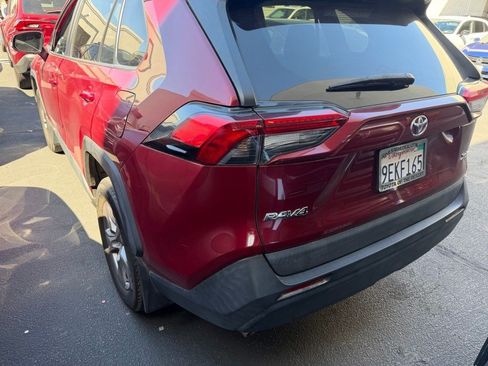 Certified 2023 Toyota RAV4 XLE w/ Convenience Package FWD image 1