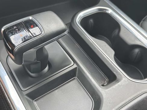 Used 2026 Chevrolet Silverado 1500 LT Trail Boss w/ LT Trail Boss Premium Package AWD/4WD image 26