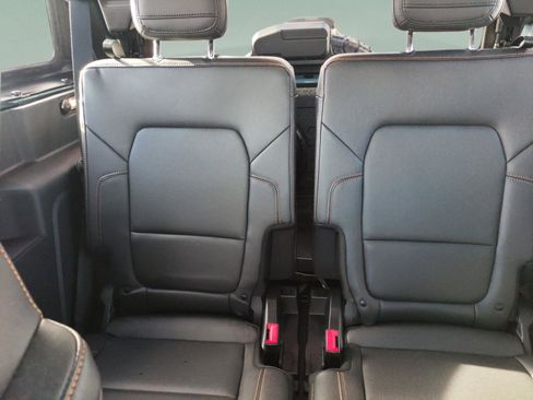 Used 2023 Ford Bronco Badlands image 21