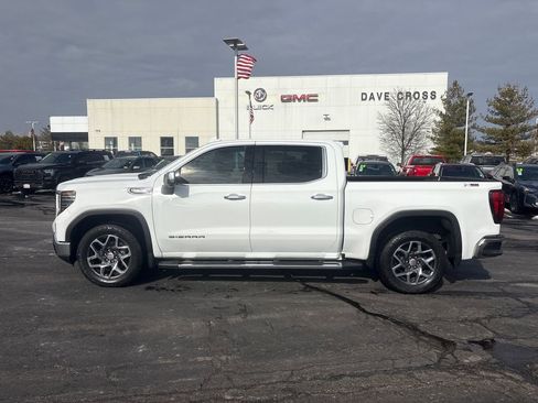 Used 2023 GMC Sierra 1500 SLT w/ SLT Premium Package image 10