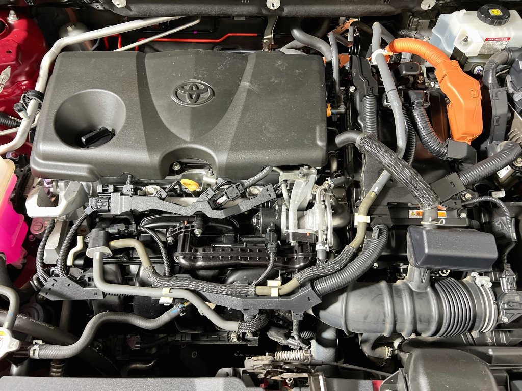 Certified 2019 Toyota RAV4 LE w/ Carpet Mat Package AWD/4WD image 26