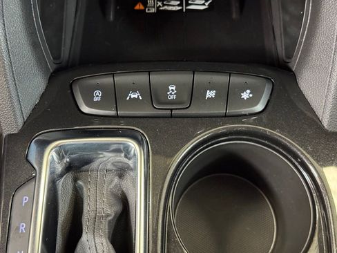 Used 2025 Chevrolet TrailBlazer LT w/ Convenience Package image 37