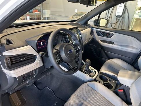 Used 2025 Subaru Forester Premium image 53