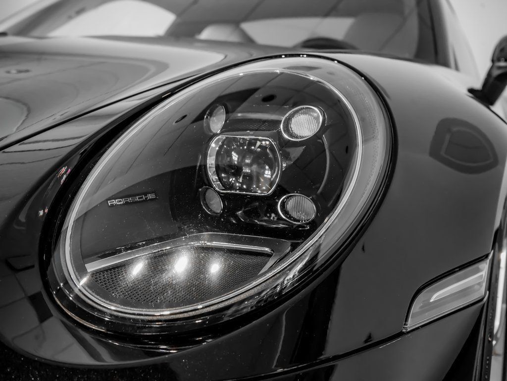 Certified 2022 Porsche 911 GT3 RWD image 32