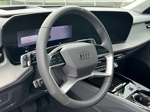 New 2026 Audi Q3 quattro 2.0T AWD/4WD image 18