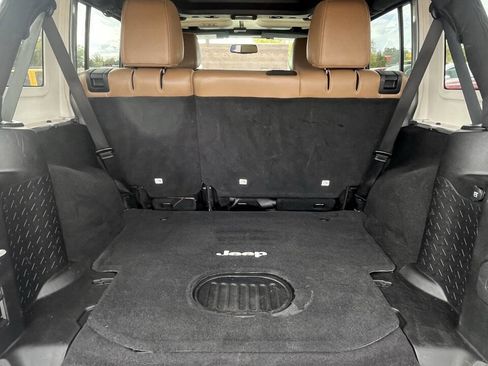 Used 2015 Jeep Wrangler Unlimited Sahara w/ Dual Top Group image 22