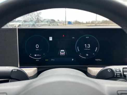 Used 2024 Hyundai Sonata Limited image 17