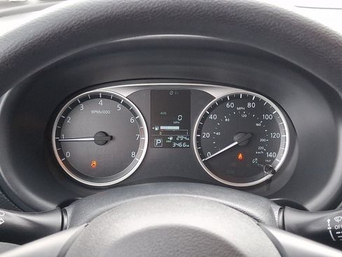 Certified 2025 Nissan Kicks Play S FWD image 20