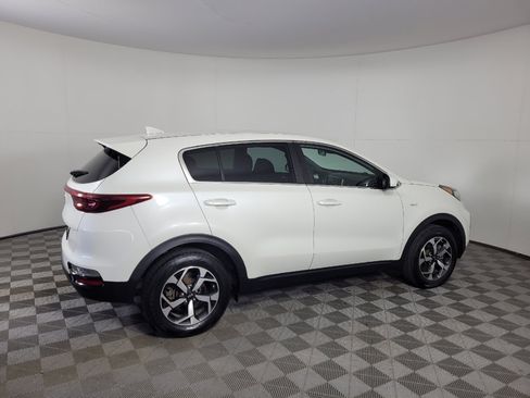 Used 2021 Kia Sportage LX AWD/4WD image 10