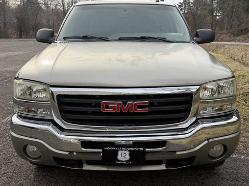 Used 2003 GMC Sierra 1500 SLT w/ SLT Preferred Equipment Group image 3