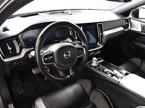 Used 2019 Volvo S60 T8 R-Design AWD/4WD image 12