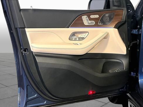 New 2026 Mercedes-Benz GLE 450 4MATIC image 11