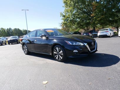 Used 2022 Nissan Altima 2.5 SL