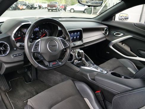 Used 2019 Chevrolet Camaro SS image 24