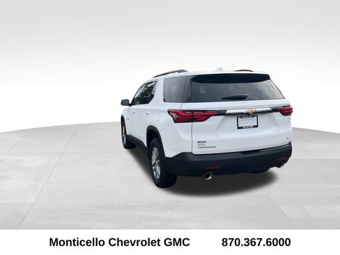 Used 2023 Chevrolet Traverse LT image 6