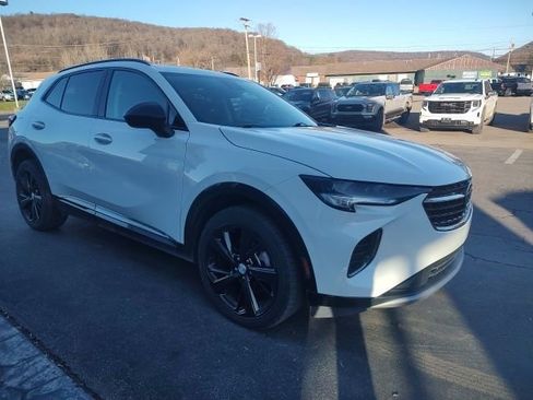 Used 2021 Buick Envision Essence w/ Sport Touring Package image 3