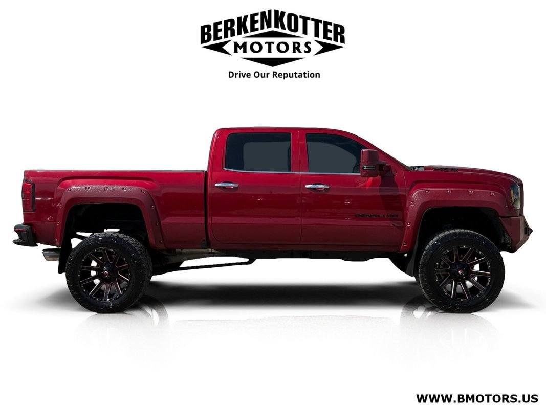 Used 2019 GMC Sierra 2500 Denali AWD/4WD image 2