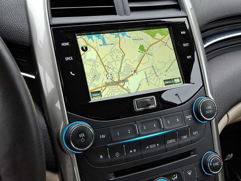 Used 2014 Chevrolet Malibu LT FWD image 29