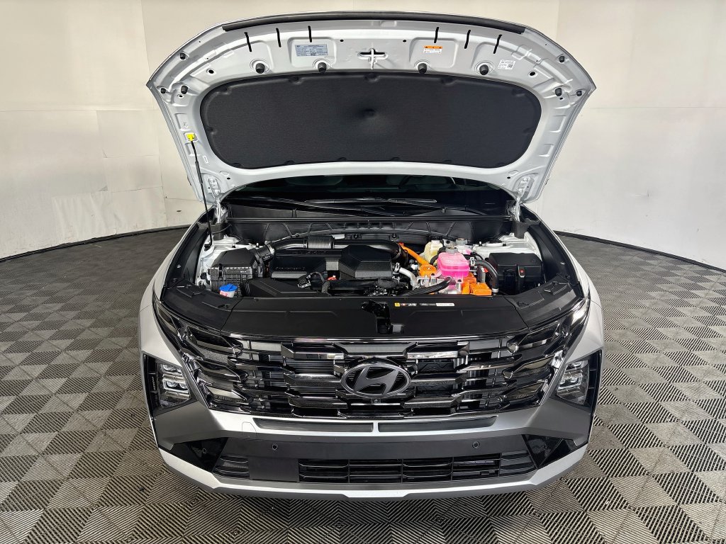 Used 2026 Hyundai Tucson Limited AWD/4WD image 23