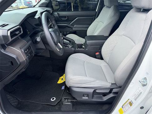 Certified 2024 Toyota Tacoma SR5 w/ SR5 Upgrade Package image 20
