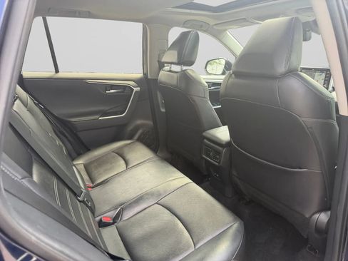 Used 2021 Toyota RAV4 Limited w/ Limited Grade Weather Package AWD/4WD image 29