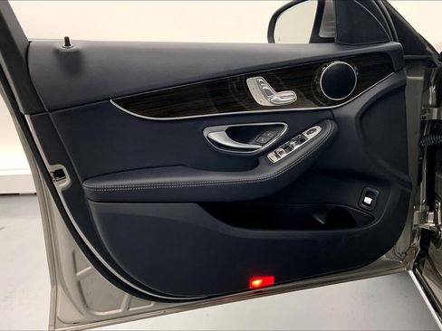 Certified 2019 Mercedes-Benz C 300 Sedan image 25