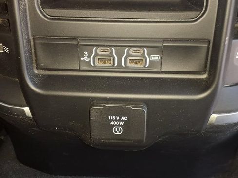 Used 2019 RAM 1500 Big Horn AWD/4WD image 16
