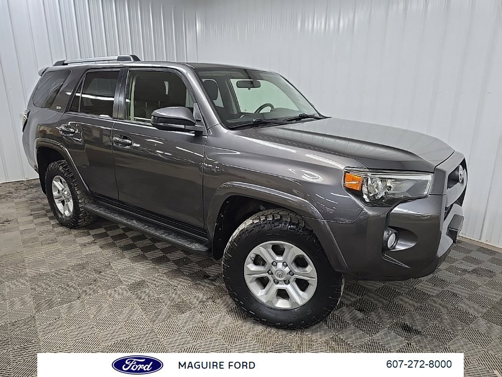 Used 2019 Toyota 4Runner SR5 AWD/4WD image 7