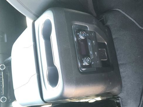 Used 2025 Chevrolet Tahoe Premier AWD/4WD image 7