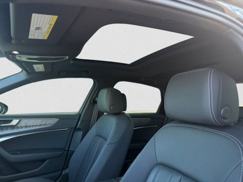 Used 2024 Audi A6 2.0T Premium image 13