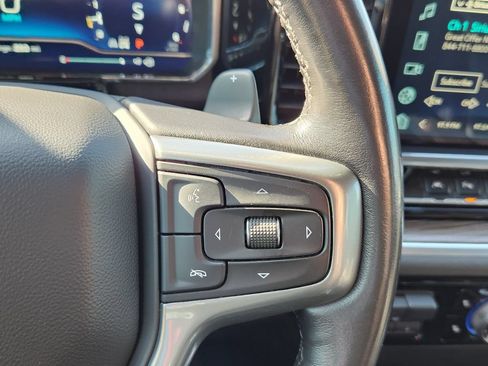 Used 2022 Chevrolet Silverado 1500 RST w/ Redline Edition AWD/4WD image 16