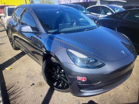 Used 2023 Tesla Model 3 Long Range image 5