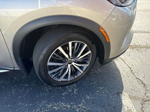 Certified 2025 INFINITI QX60 Sensory image 42