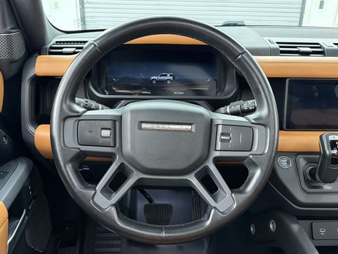 Used 2023 Land Rover Defender 90 X-Dynamic SE AWD/4WD image 28