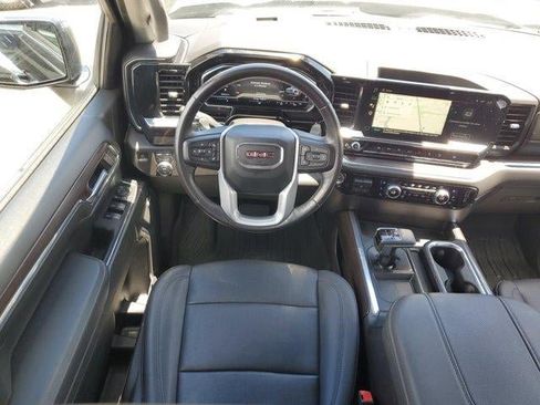 Used 2023 GMC Sierra 1500 SLT w/ SLT Premium Plus Package AWD/4WD image 16