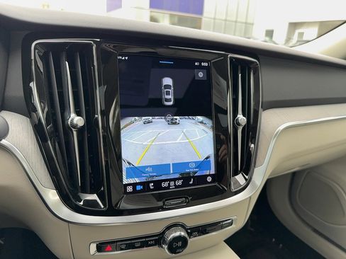 Certified 2023 Volvo S60 T8 Plus image 24