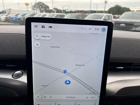 Certified 2022 Ford Mustang Mach-E GT image 30