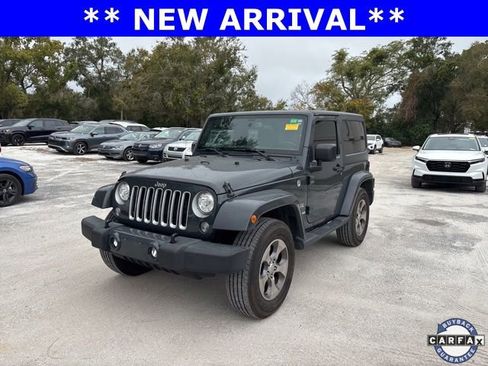Used 2018 Jeep Wrangler Sahara w/ Connectivity Group image 2