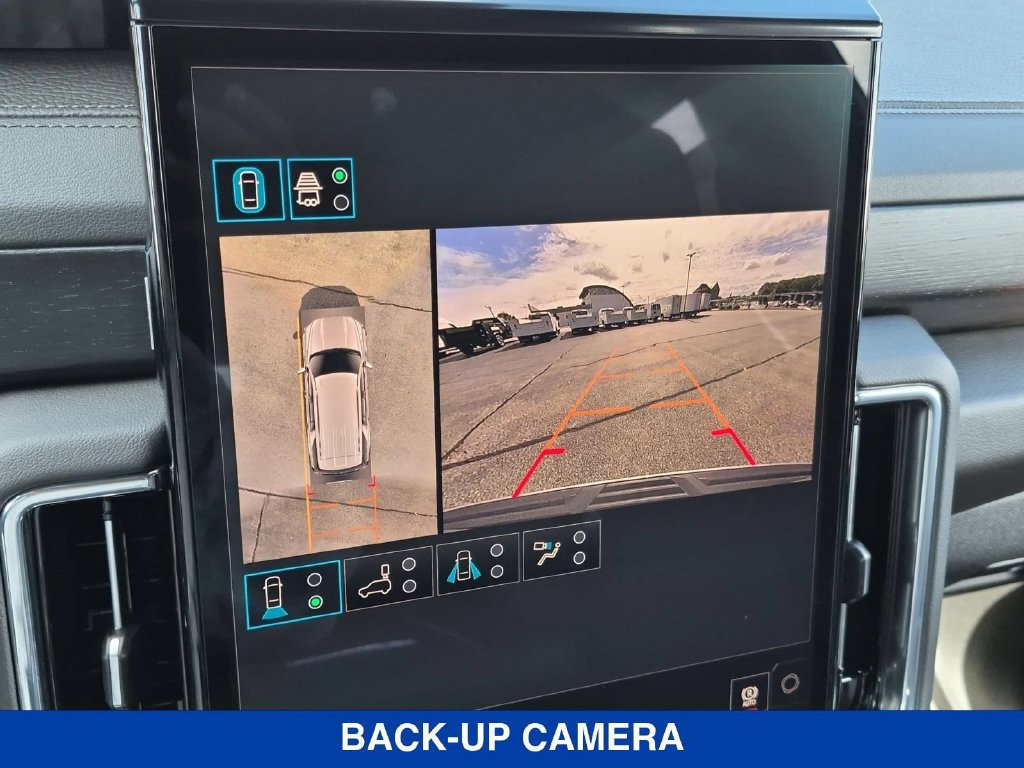 New 2026 GMC Yukon Denali w/ Sun & Power Step Package AWD/4WD image 24