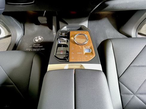 Used 2023 BMW iX M60 w/ Executive Package image 18