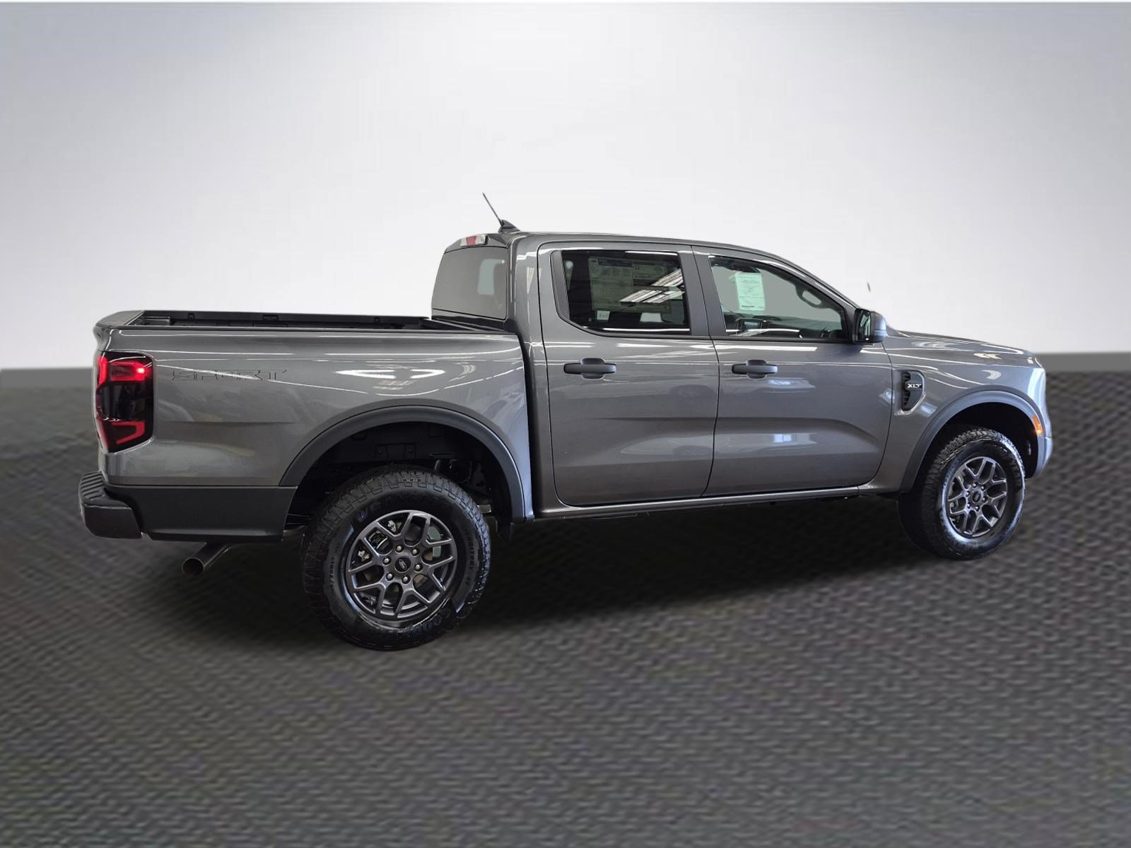 New 2026 Ford Ranger XLT w/ Trailer Tow Package RWD image 5