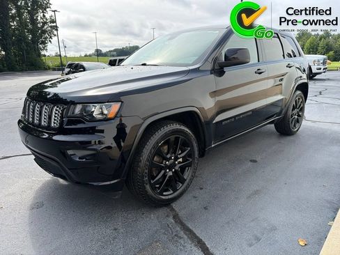 Used 2019 Jeep Grand Cherokee Altitude RWD image 3