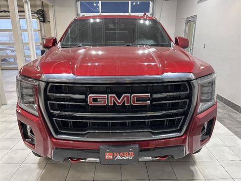 Used 2021 GMC Yukon XL AT4 AWD/4WD image 6