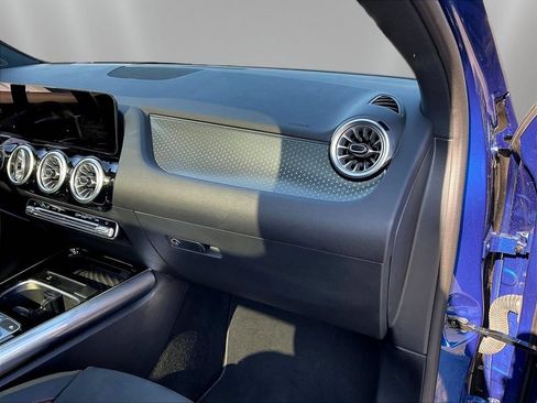 Certified 2025 Mercedes-Benz GLA 250 image 26