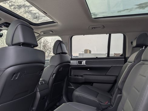 New 2026 Hyundai Santa Fe Limited AWD/4WD image 7