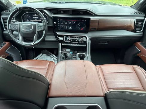 Used 2023 GMC Sierra 1500 Denali Ultimate AWD/4WD image 18