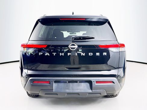 Used 2025 Nissan Pathfinder SV FWD image 31