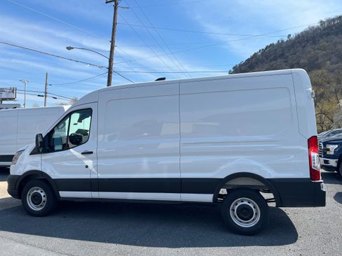 New 2026 Ford Transit 250 148 Medium Roof image 6